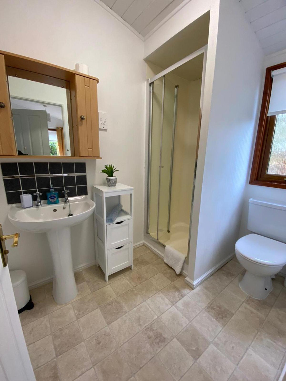 Walled Garden Lodges Loch Lomond Balloch Esterno foto